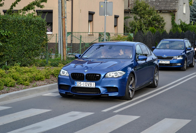 BMW M5 F10 2011