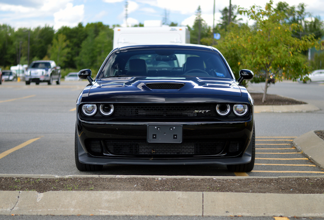 Dodge Challenger SRT Hellcat