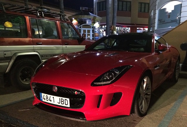 Jaguar F-TYPE S Coupé