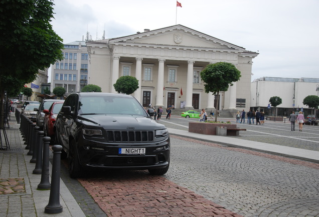 Jeep Grand Cherokee SRT 2016 Night Edition