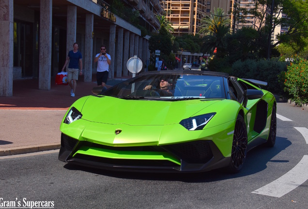 Lamborghini Aventador LP750-4 SuperVeloce Roadster