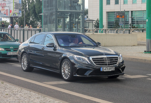 Mercedes-Benz S 65 AMG V222