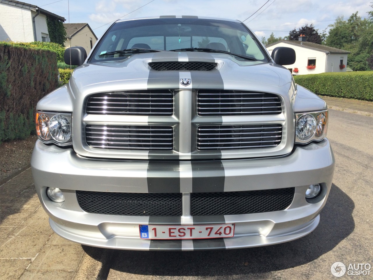 Dodge RAM SRT-10