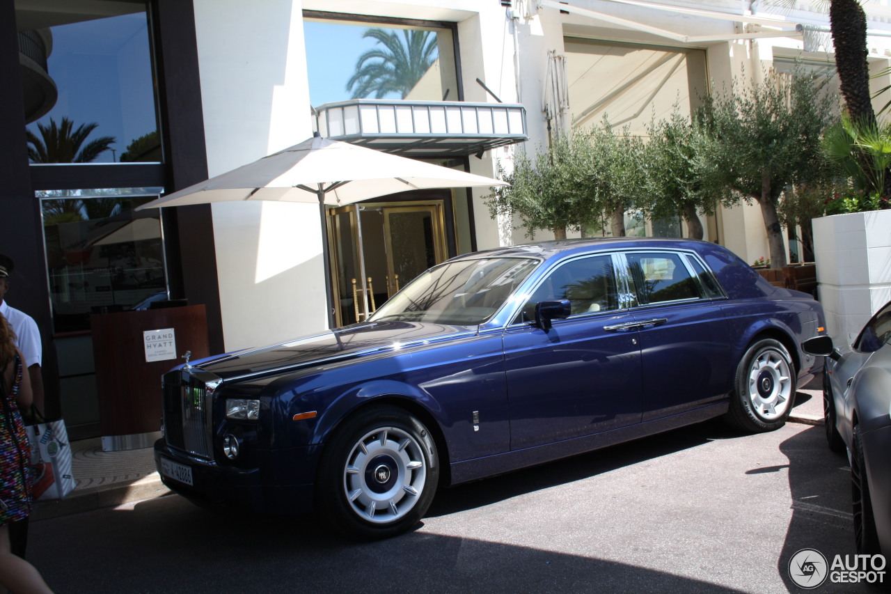 Rolls-Royce Phantom