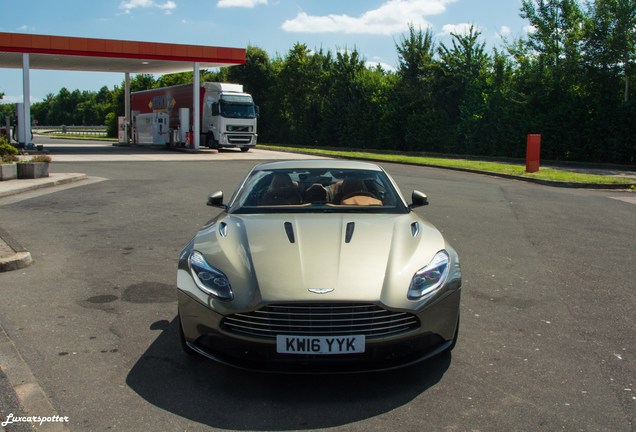 Aston Martin DB11