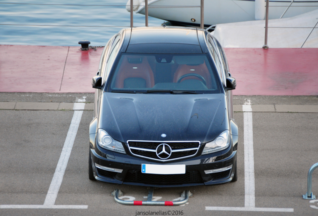 Mercedes-Benz C 63 AMG Coupé