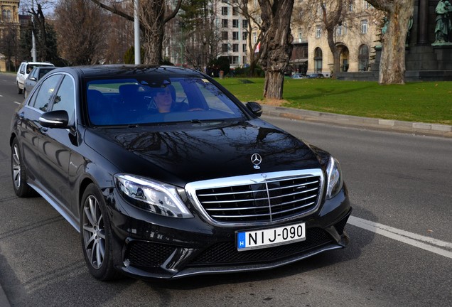 Mercedes-Benz S 63 AMG V222