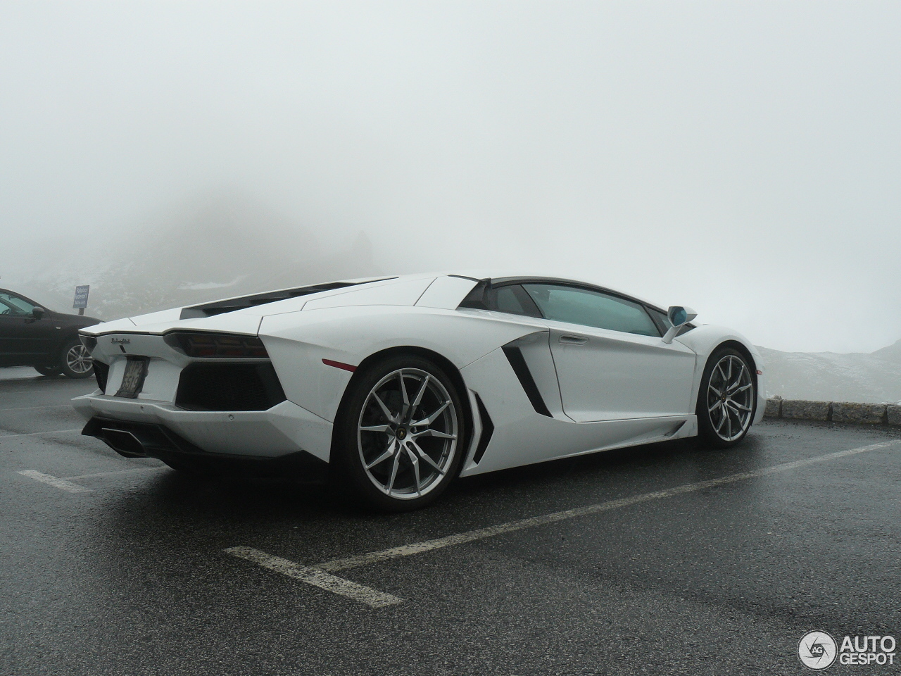 Lamborghini Aventador LP700-4