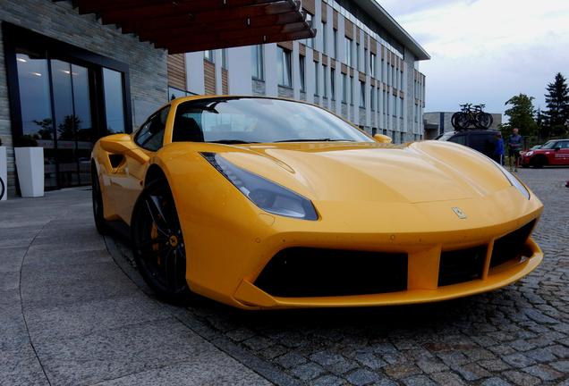 Ferrari 488 Spider