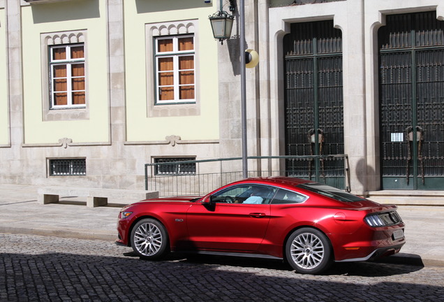 Ford Mustang GT 2015