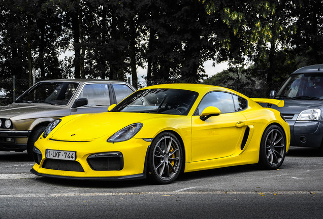 Porsche 981 Cayman GT4