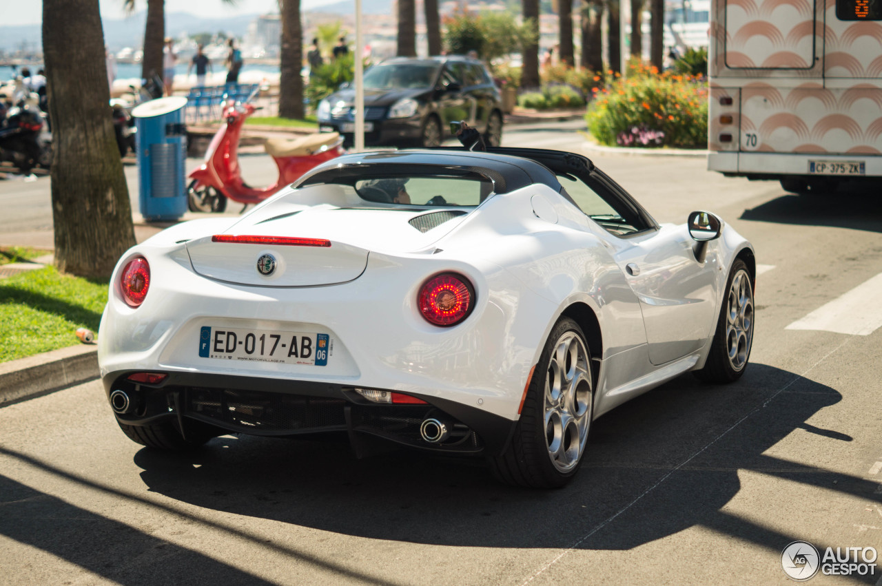 Alfa Romeo 4C Spider