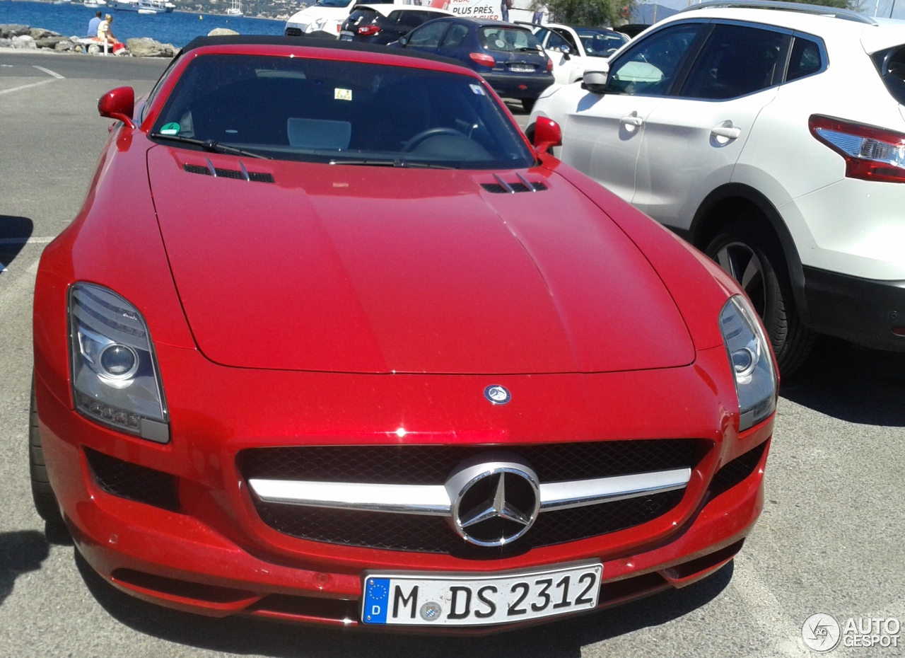 Mercedes-Benz SLS AMG Roadster