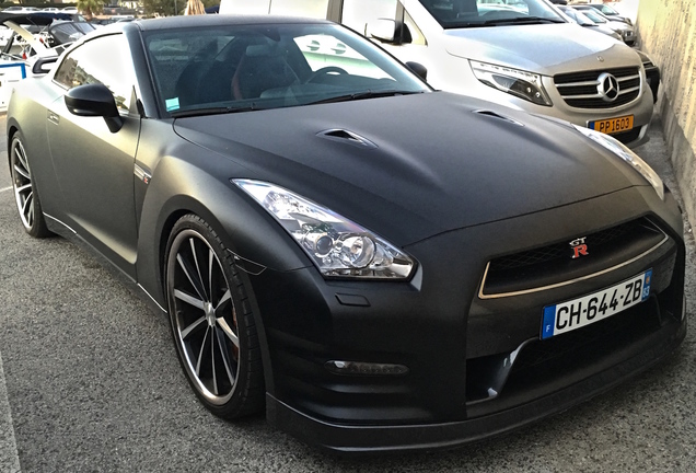 Nissan GT-R 2013