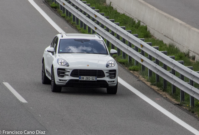 Porsche 95B Macan Turbo