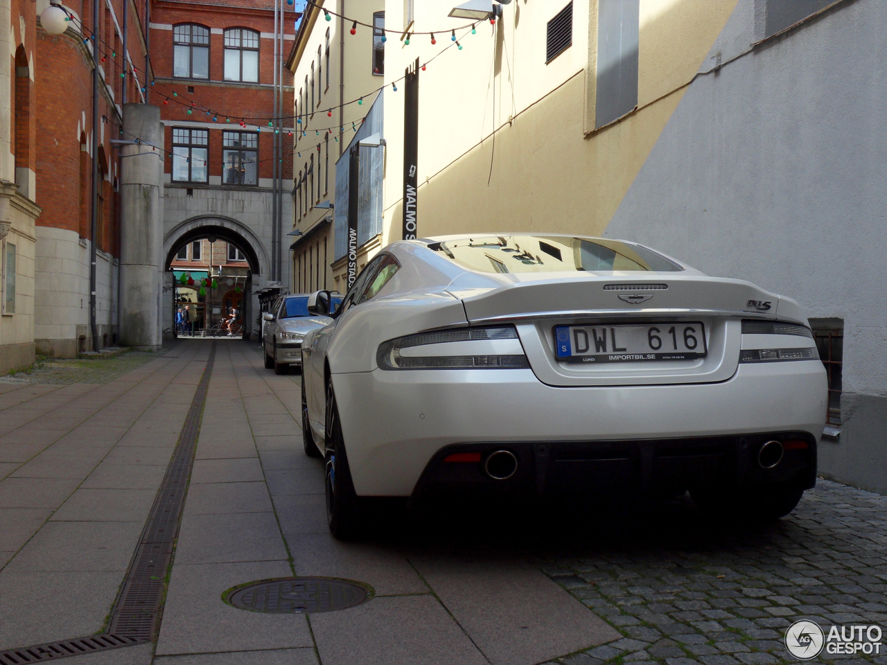 Aston Martin DBS