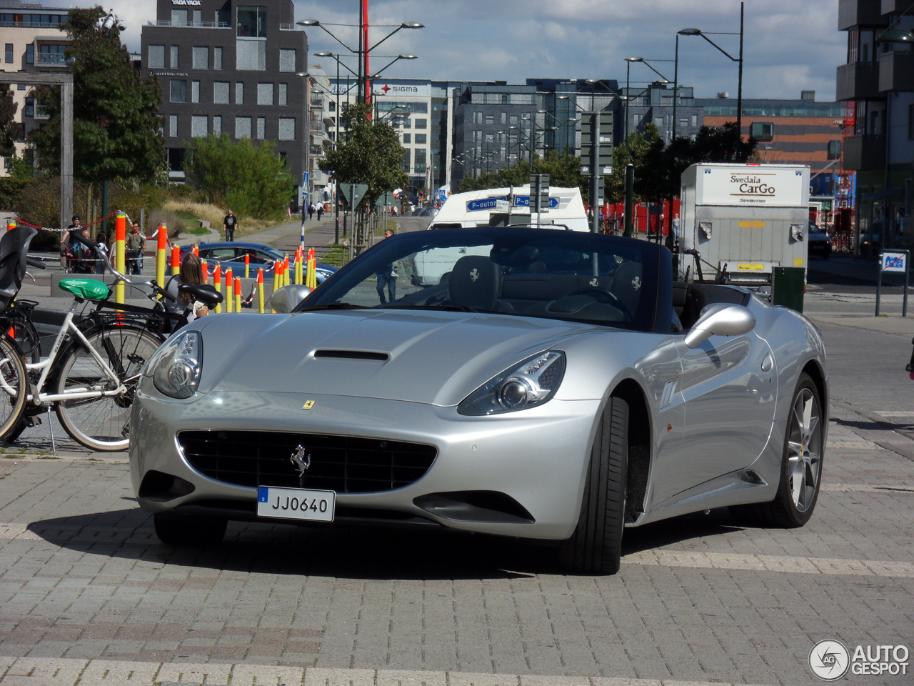 Ferrari California