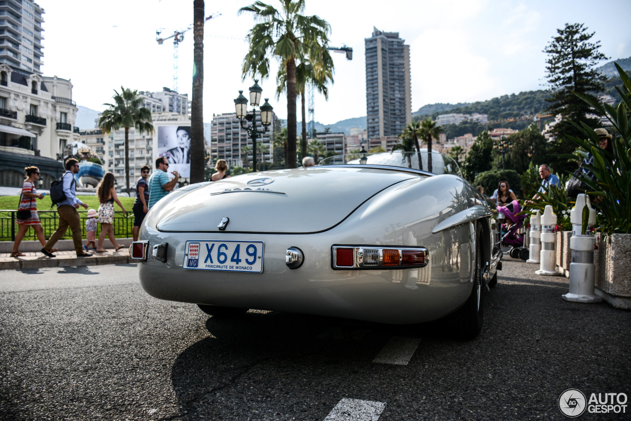 Mercedes-Benz 300 SLS