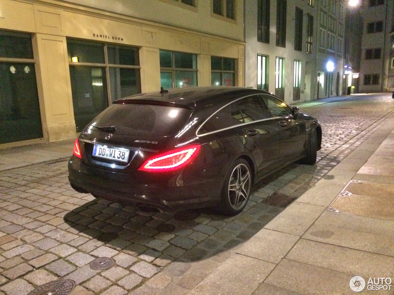 Mercedes-Benz CLS 63 AMG X218 Shooting Brake