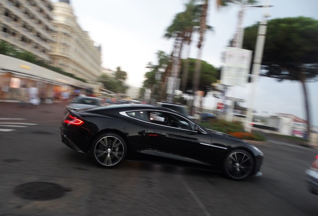 Aston Martin Vanquish 2013