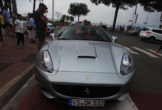 Ferrari California