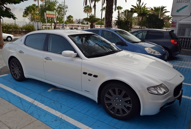 Maserati Quattroporte