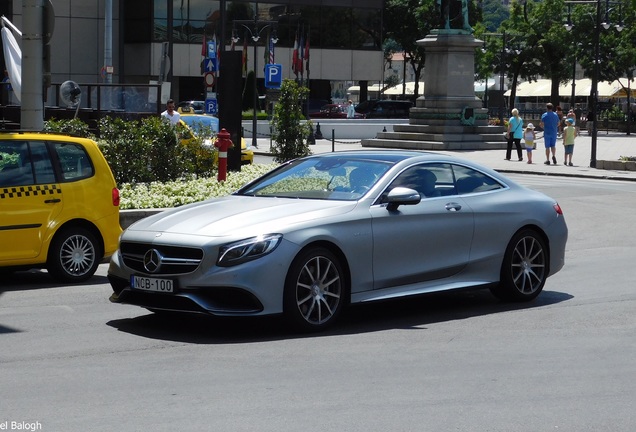 Mercedes-AMG S 63 Coupé C217