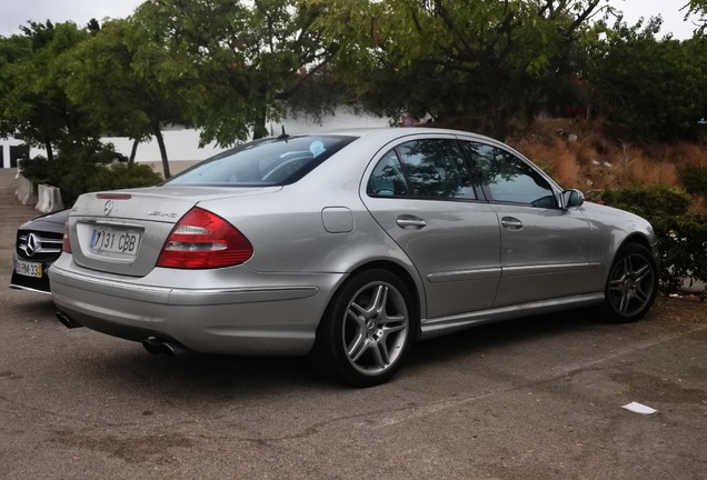 Mercedes-Benz E 55 AMG