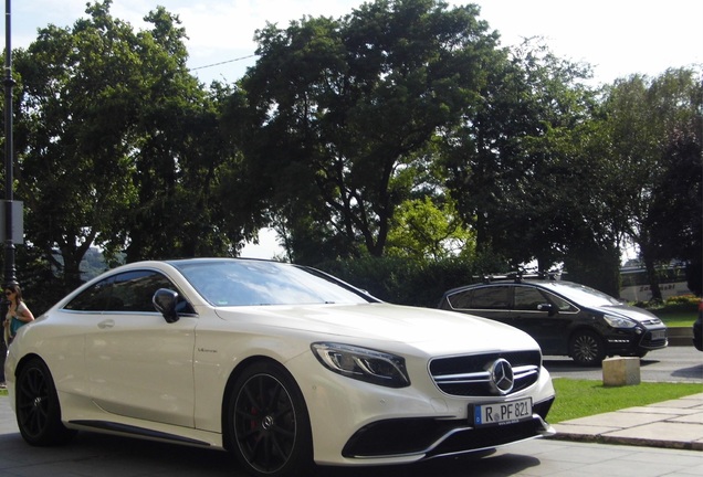 Mercedes-Benz S 63 AMG Coupé C217