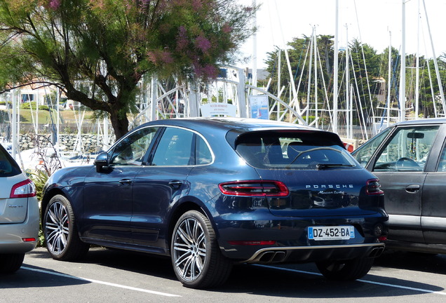 Porsche 95B Macan Turbo