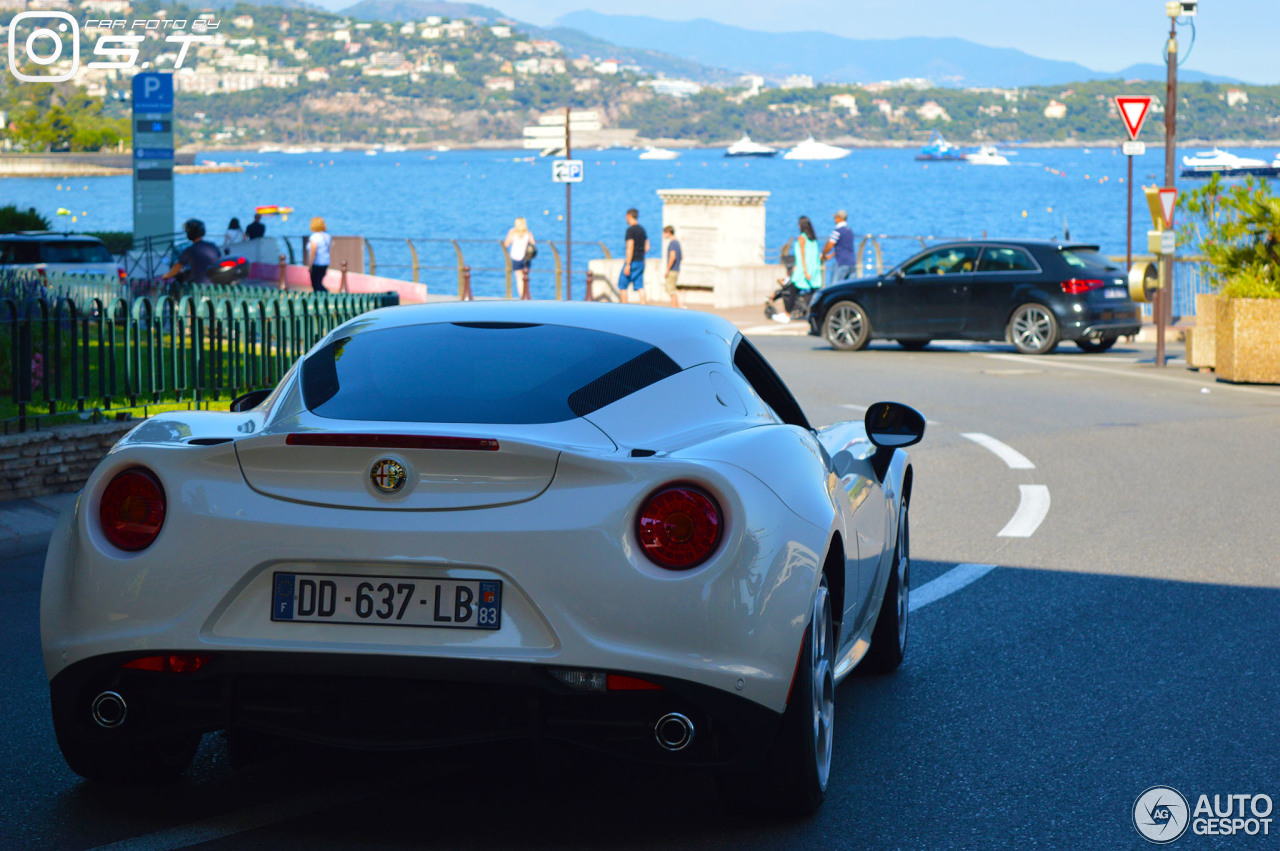 Alfa Romeo 4C Coupé