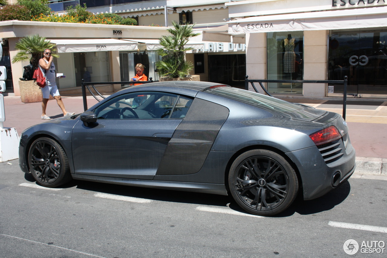 Audi R8 V10 Plus 2013