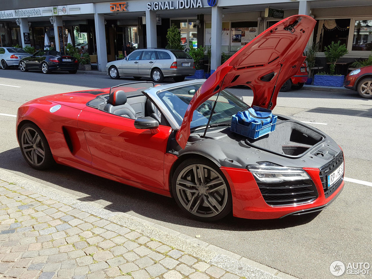 Audi R8 V10 Spyder 2013