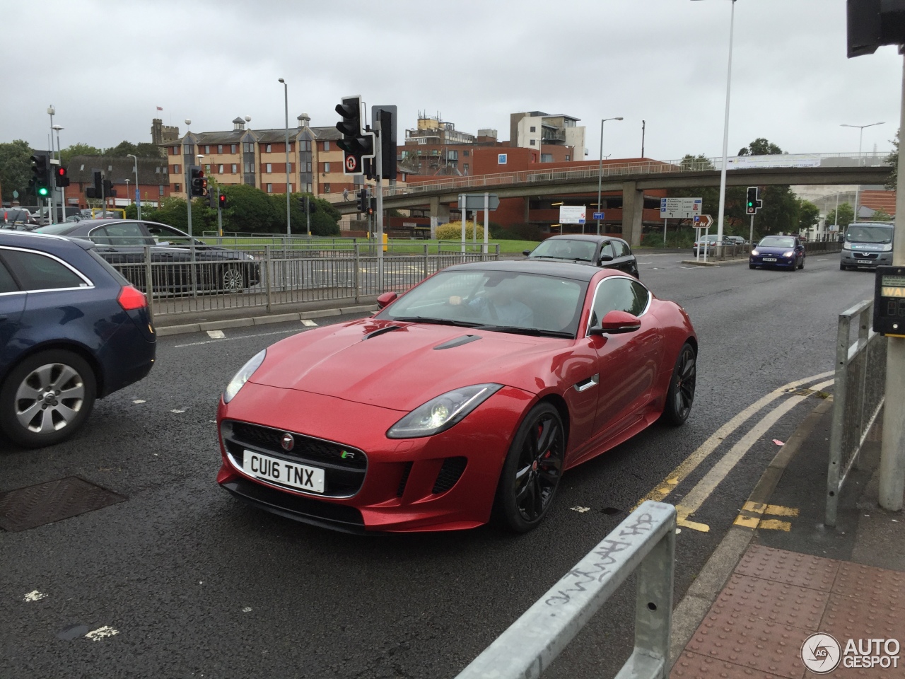 Jaguar F-TYPE R Coupé