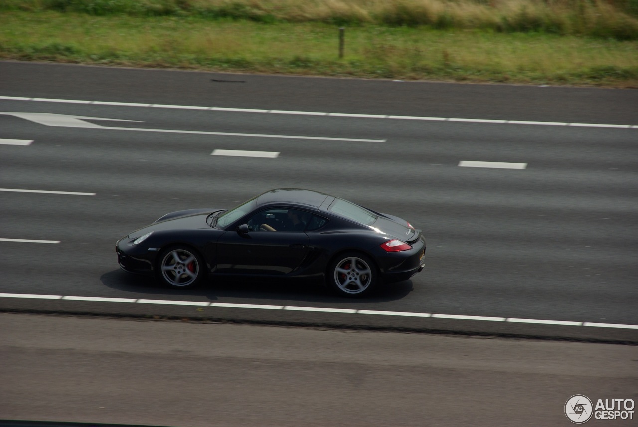 Porsche 987 Cayman S