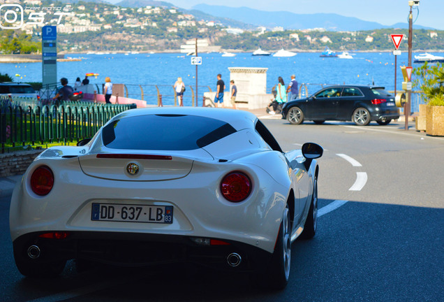 Alfa Romeo 4C Coupé