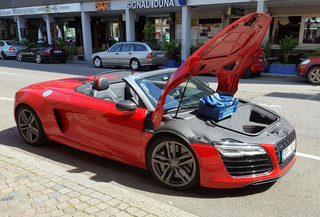 Audi R8 V10 Spyder 2013