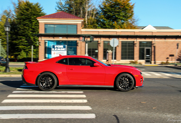 Chevrolet Camaro ZL1 2014