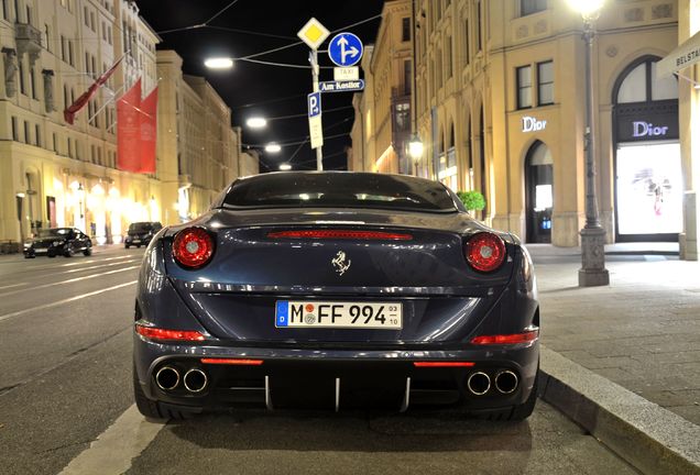 Ferrari California T