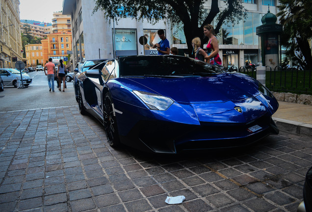 Lamborghini Aventador LP750-4 SuperVeloce Roadster