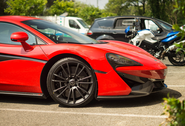 McLaren 570S