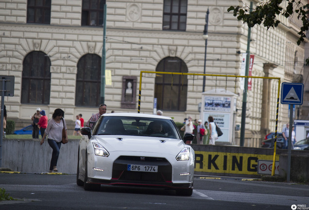 Nissan GT-R 2011 Nismo