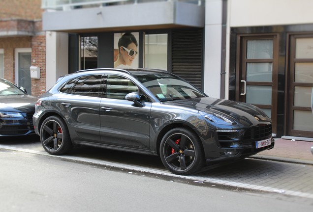 Porsche 95B Macan GTS