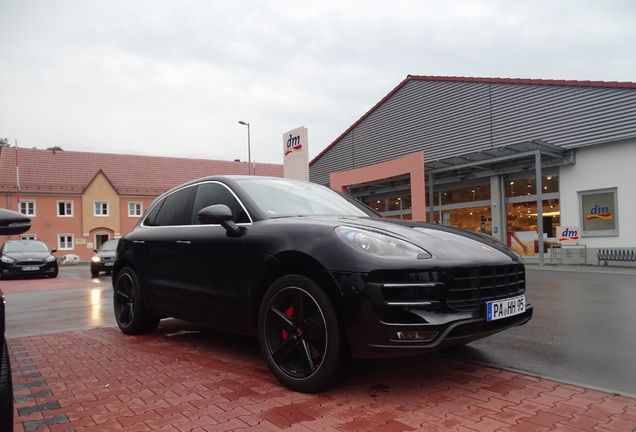 Porsche 95B Macan Turbo