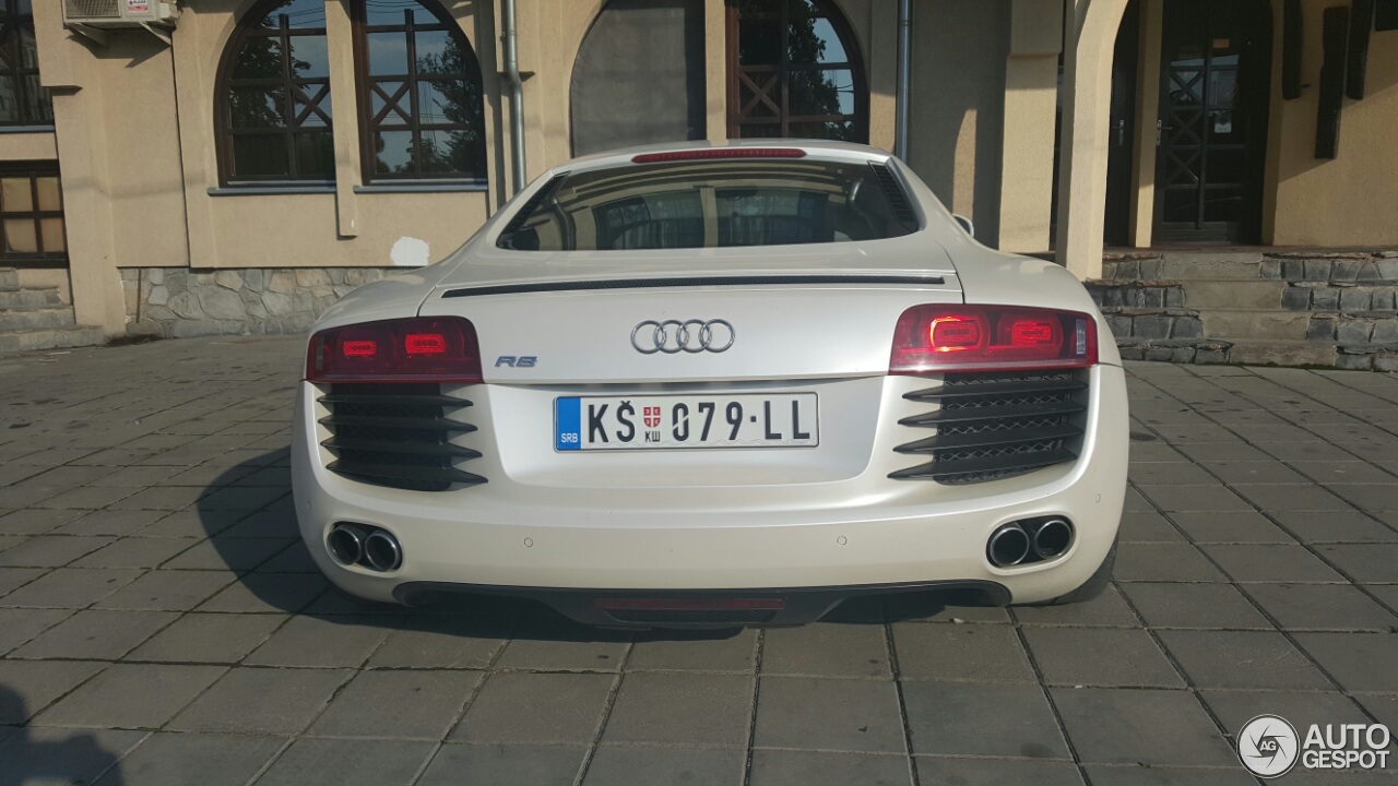 Audi R8