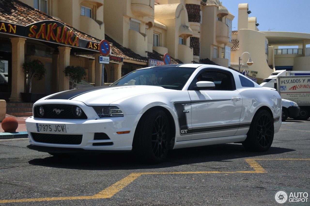 Ford Mustang GT 2013