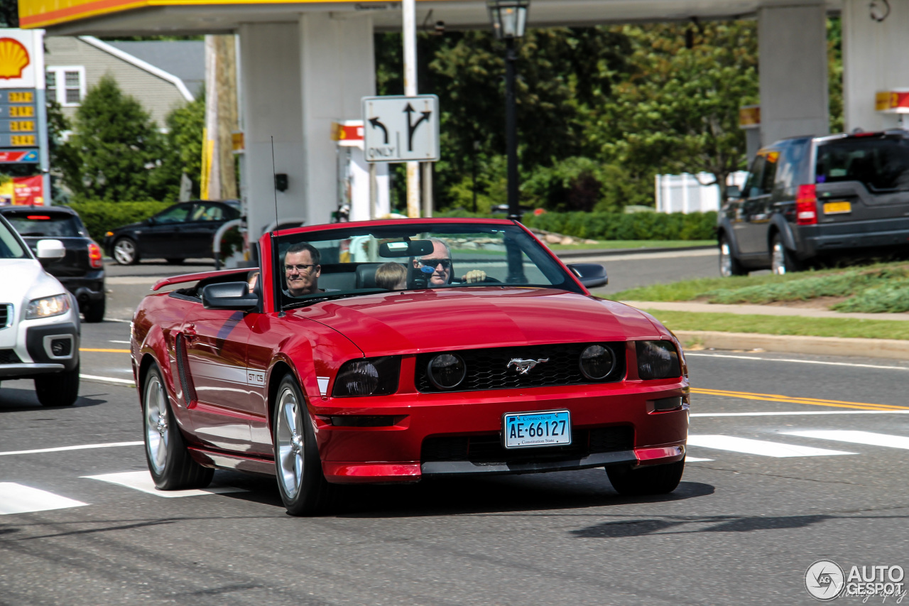 Ford Mustang GT California Special Convertible