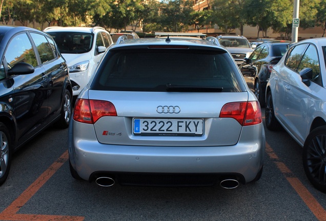 Audi RS4 Avant B7