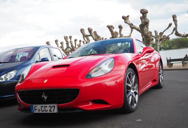 Ferrari California