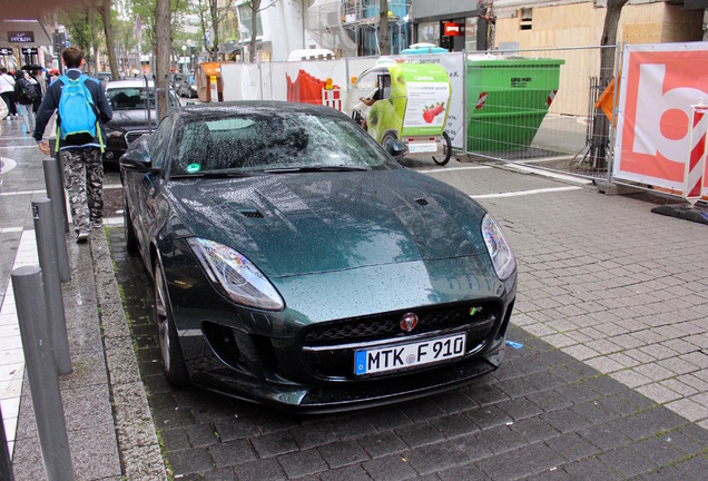 Jaguar F-TYPE R AWD Coupé